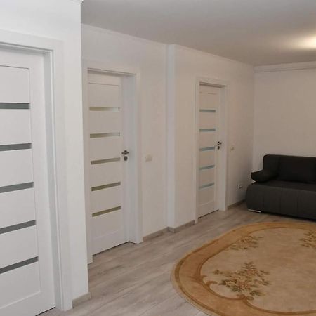 Toporasi Apartament Leilighet Craiova Eksteriør bilde
