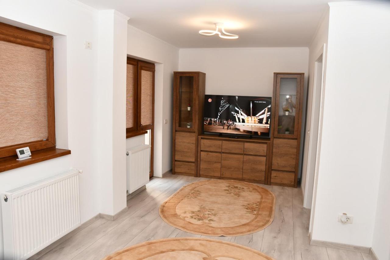 Toporasi Apartament Leilighet Craiova Eksteriør bilde